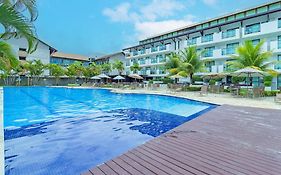 Laguna Beach #108 - Flat com jardim por Carpediem